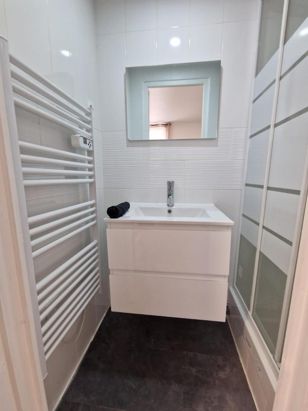 Châteaudun Appartement Hyper Centre Cosy Avec Balcon מראה חיצוני תמונה