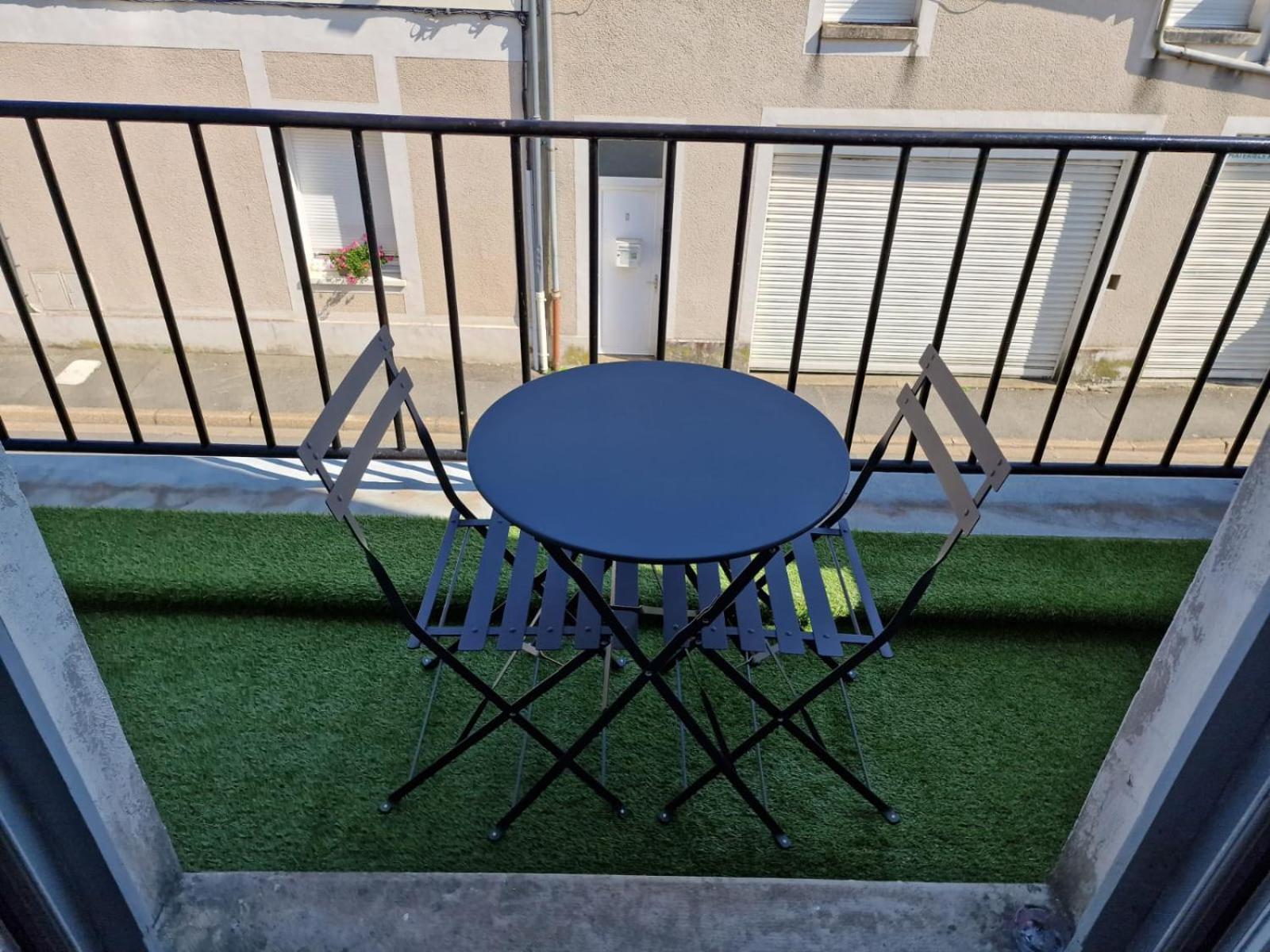Châteaudun Appartement Hyper Centre Cosy Avec Balcon מראה חיצוני תמונה